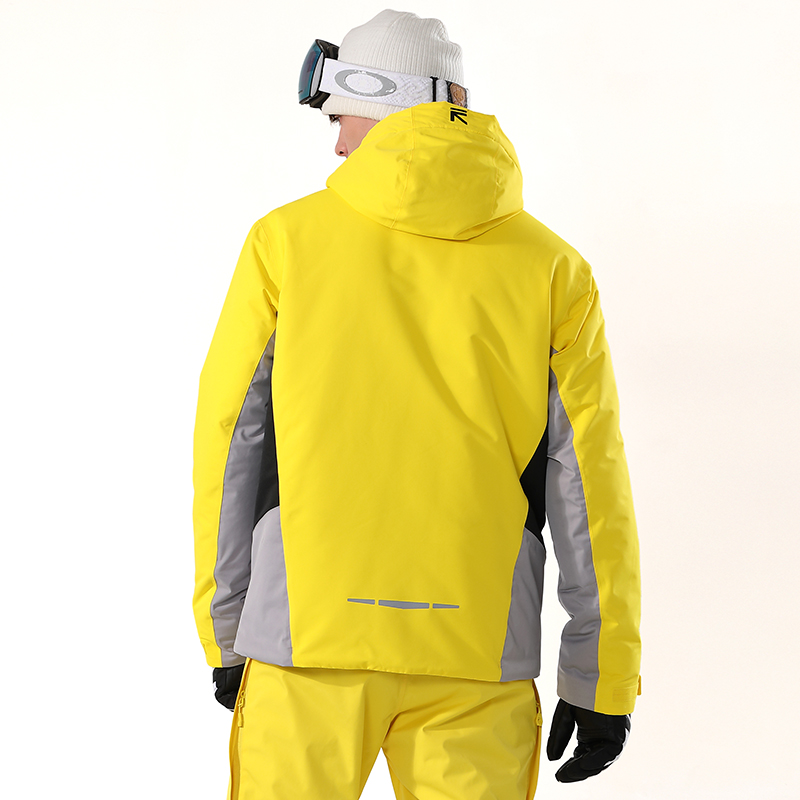 تشغيل نهر العلامة التجارية عال - مراجعة Outdoor Sport Clothing Brands وسعره
