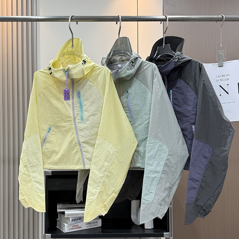 سترة نسائية خفيفة الوزن للرياض - مراجعة Outdoor Sport Waterproof Jacket وسعره